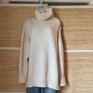 Vintage American Eagle Cream Turtleneck Sweater